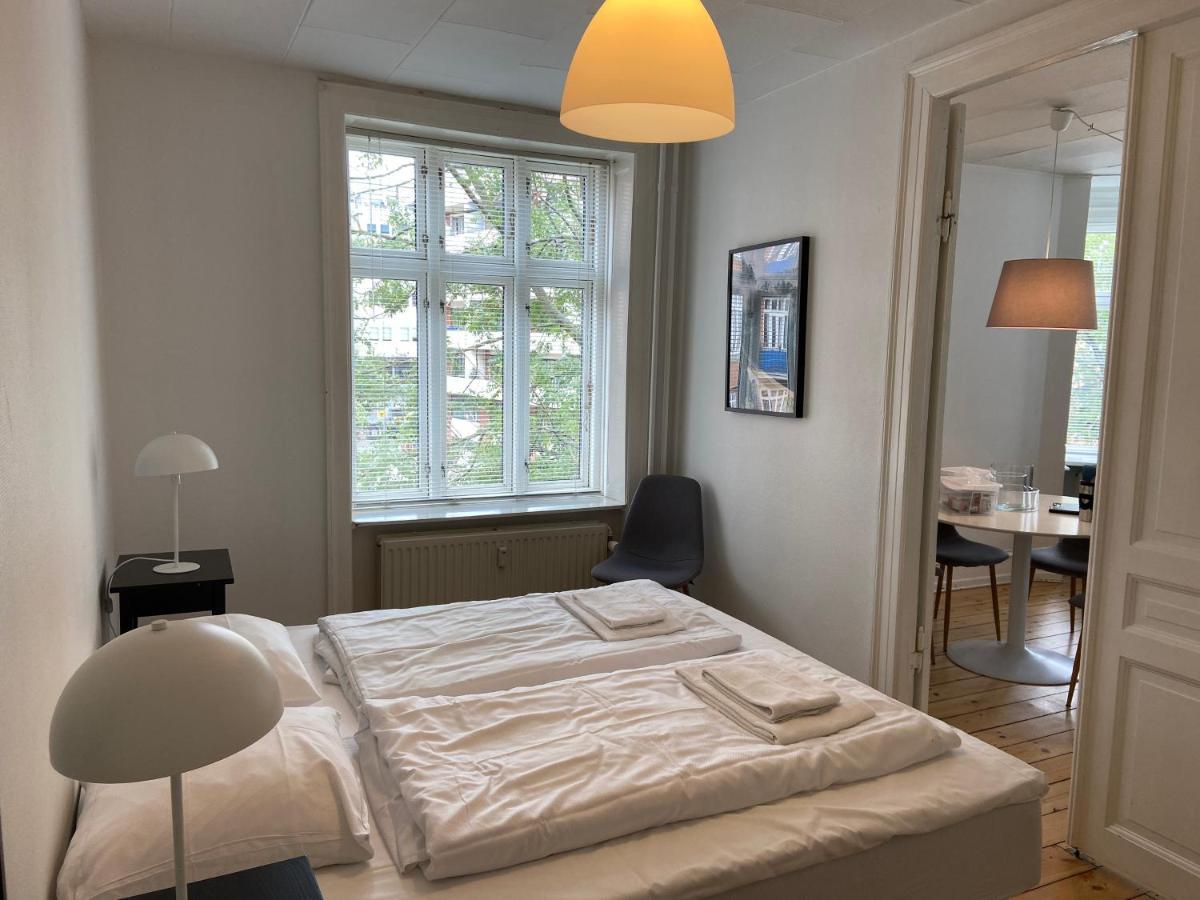 Bright 2-Bedroom Apartment In Elegant Osterbro Copenhague Exterior foto